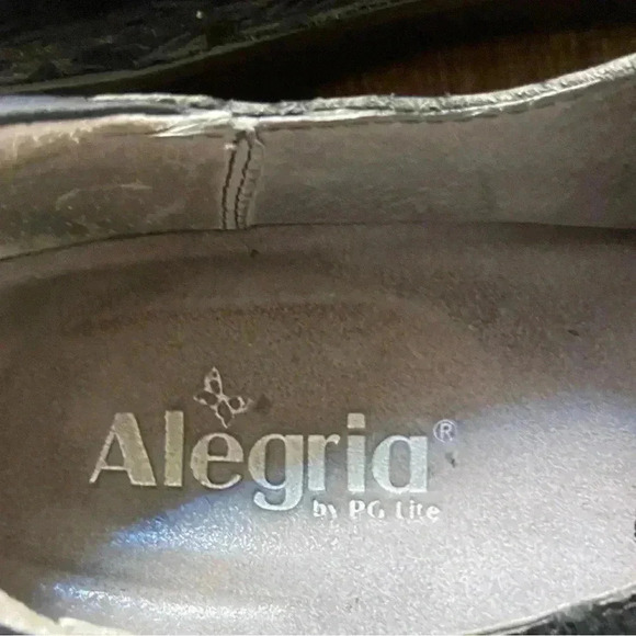 Algeria Den-435W Brenna embossed shoes flat black women slip on leather 38 (7.5) - Picture 10 of 10